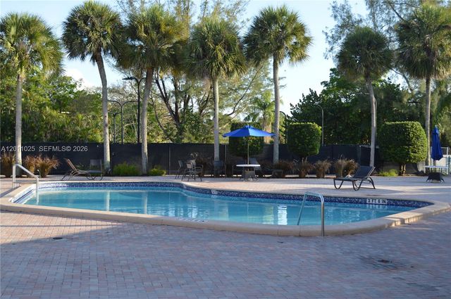 3932 Estepona Ave 7D5, Doral, FL 33178