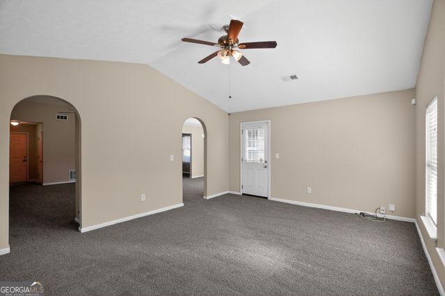 3235 Hunters Crossing Point, Lithonia, GA 30038