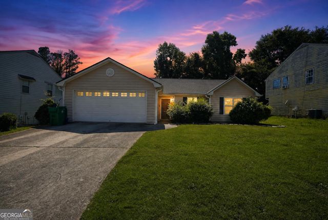 3235 Hunters Crossing Point, Lithonia, GA 30038