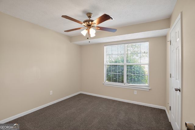 3235 Hunters Crossing Point, Lithonia, GA 30038