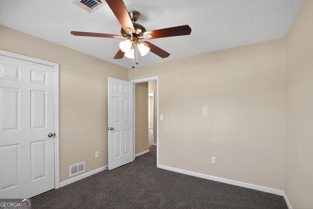 3235 Hunters Crossing Point, Lithonia, GA 30038