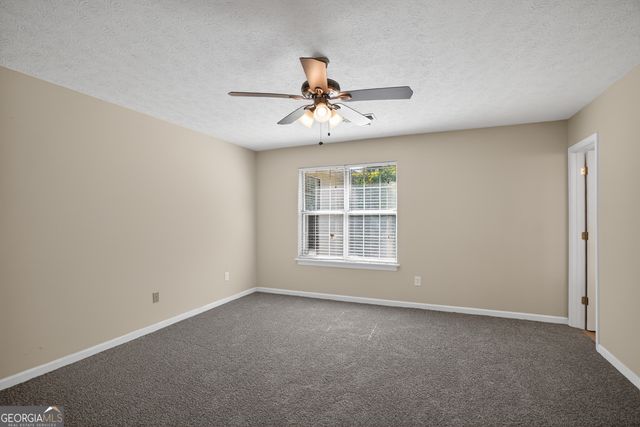 3235 Hunters Crossing Point, Lithonia, GA 30038