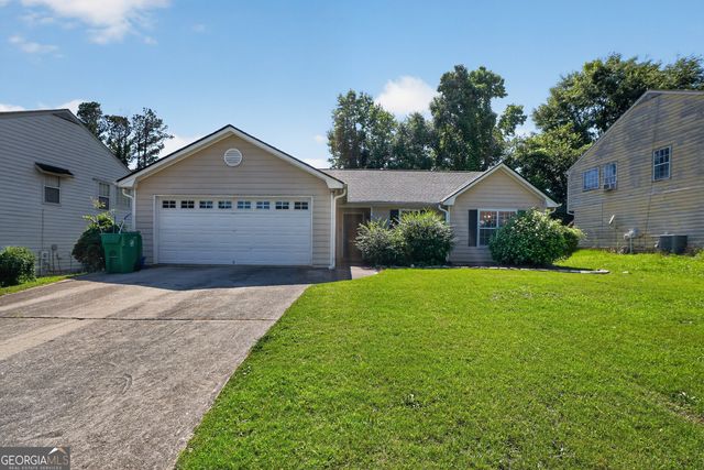 3235 Hunters Crossing Point, Lithonia, GA 30038