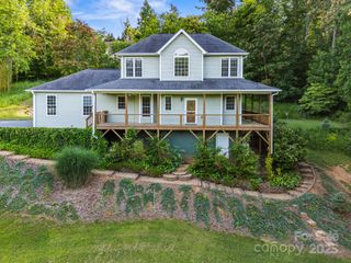109 Southwoods Drive, Weaverville, NC 28787