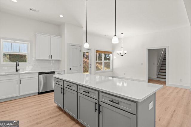 51 Post Oak Trace, Villa Rica, GA 30180