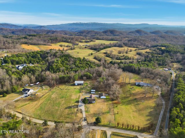 7652 Tomotley Rd Rd, Maryville, TN 37801