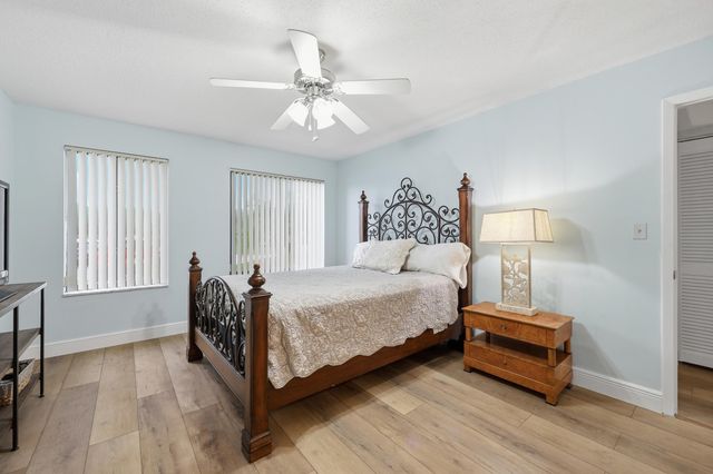 5111 SE Miles Grant Road 102, Stuart, FL 34997