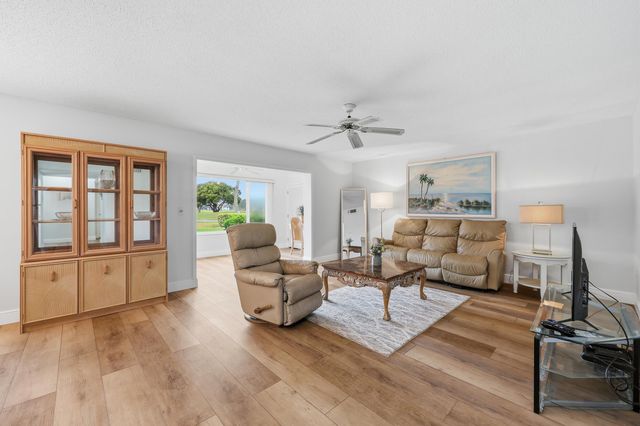 5111 SE Miles Grant Road 102, Stuart, FL 34997