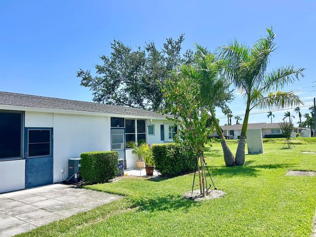 2766 Emory Drive E L, West Palm Beach, FL 33415