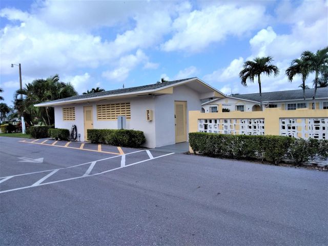 2766 Emory Drive E L, West Palm Beach, FL 33415