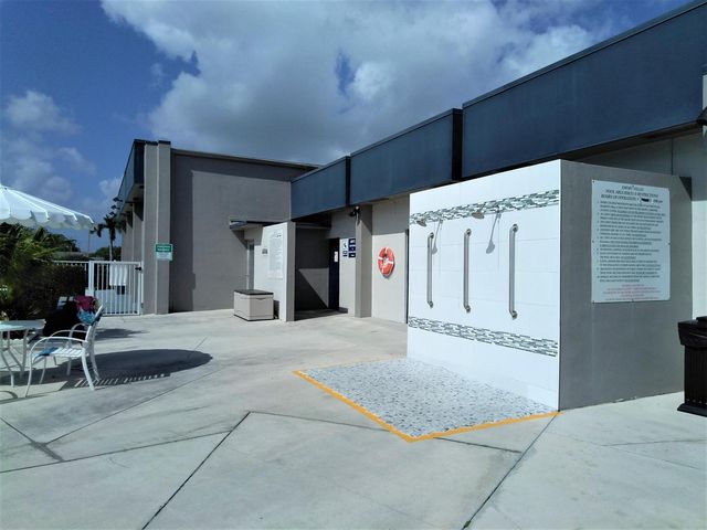 2766 Emory Drive E L, West Palm Beach, FL 33415