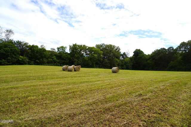 2840-2830 Robinson Creek Road, Morristown, TN 37813