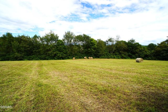 2840-2830 Robinson Creek Road, Morristown, TN 37813