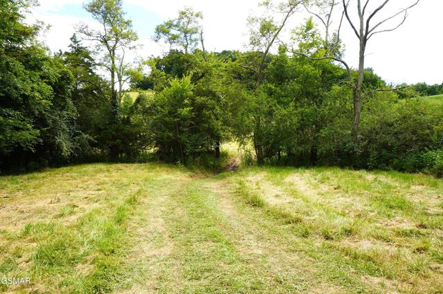 2840-2830 Robinson Creek Road, Morristown, TN 37813