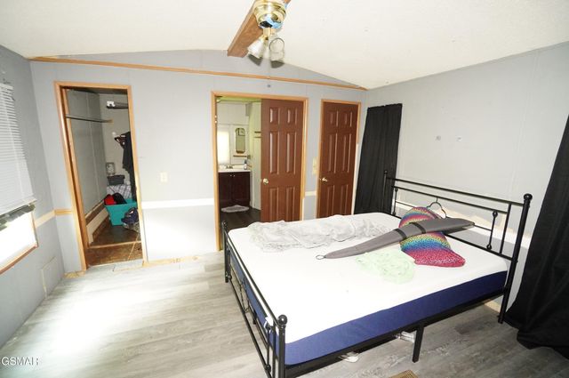 2840-2830 Robinson Creek Road, Morristown, TN 37813