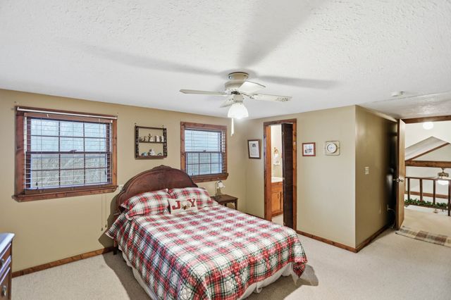 104 Brookview Dr, White House, TN 37188