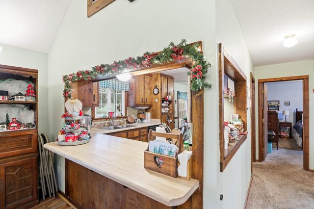 104 Brookview Dr, White House, TN 37188