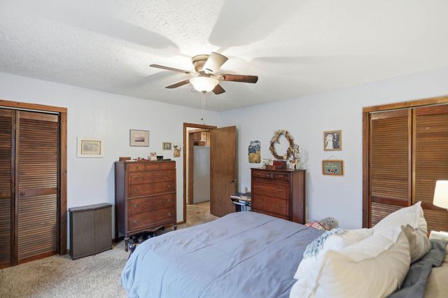 104 Brookview Dr, White House, TN 37188