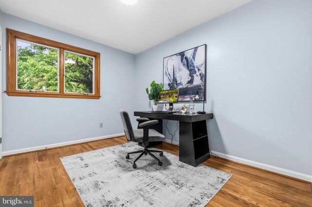 9110 KIRKDALE RD, Bethesda, MD 20817