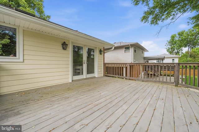 9110 KIRKDALE RD, Bethesda, MD 20817