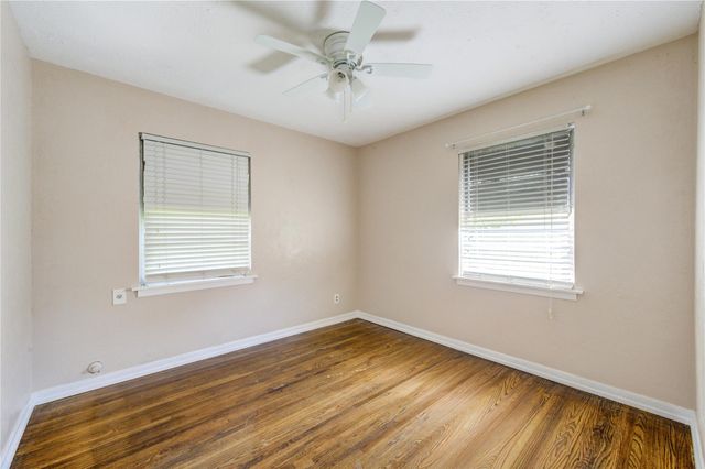 3205 Hays Street, Pasadena, TX 77503