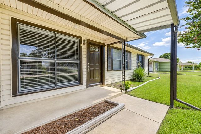 3205 Hays Street, Pasadena, TX 77503