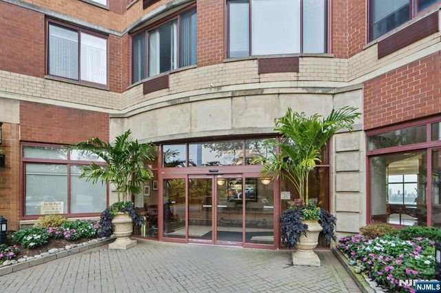 100 Old Palisade Road 1116, Fort Lee, NJ 07024