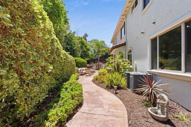 101 LION CIR, Chula Vista, CA 91910