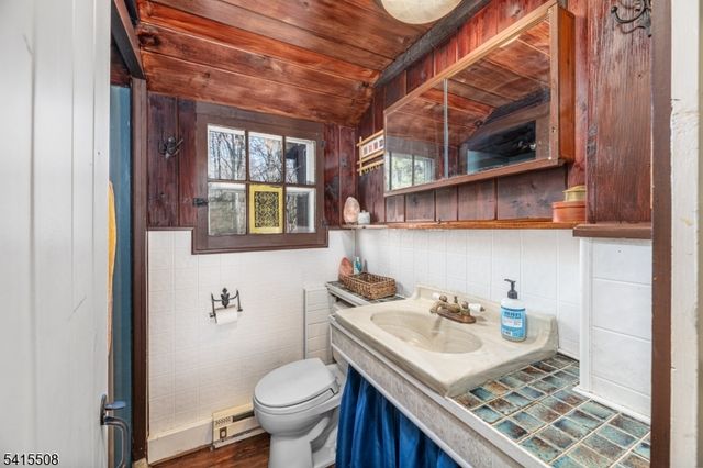 3 Hillspring Rd, Sparta Twp., NJ 07871