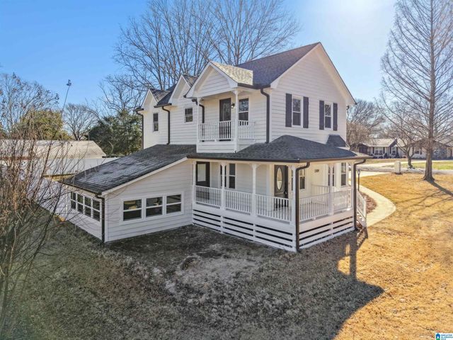 2309 N VILLAGE LANE, Gardendale, AL 35071