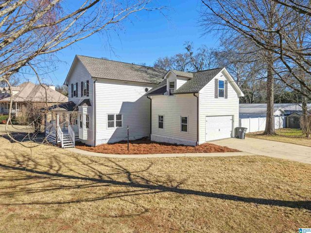 2309 N VILLAGE LANE, Gardendale, AL 35071