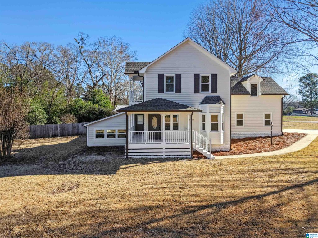 2309 N VILLAGE LANE, Gardendale, AL 35071