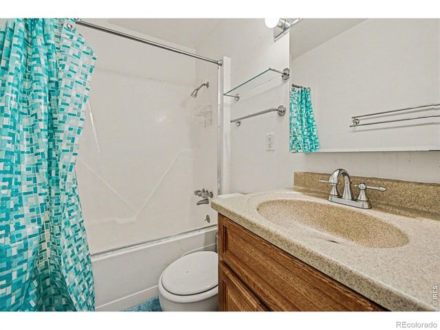 905 E Swallow Road 4, Fort Collins, CO 80525