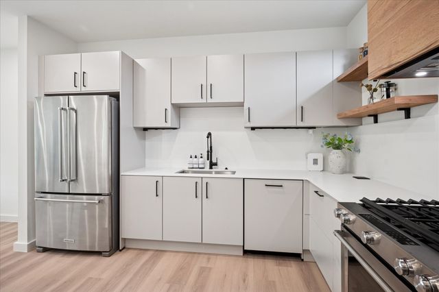 4534 Lake Avenue 104, Dallas, TX 75219