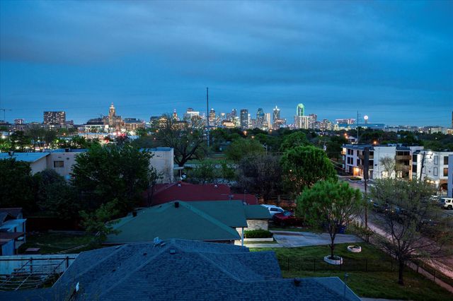 4534 Lake Avenue 104, Dallas, TX 75219