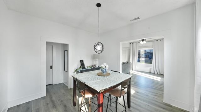 1318 N Redington Street, Hanford, CA 93230