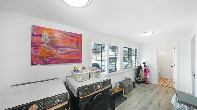 1318 N Redington Street, Hanford, CA 93230