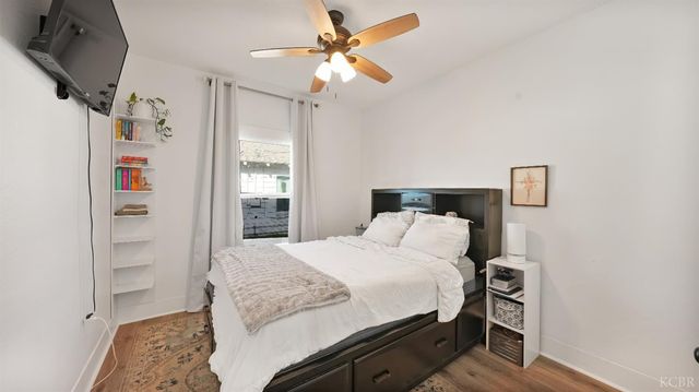 1318 N Redington Street, Hanford, CA 93230