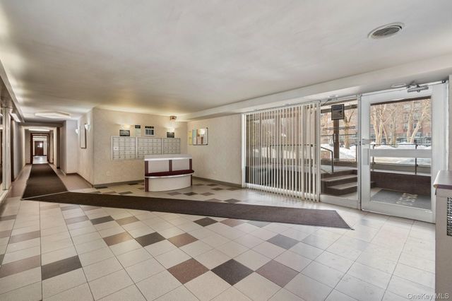 209-25 18th Avenue 2A, Bayside, NY 11360