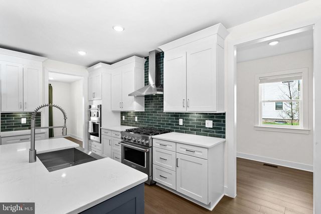 18320 SUGAR SNAP CIR, Leesburg, VA 20176