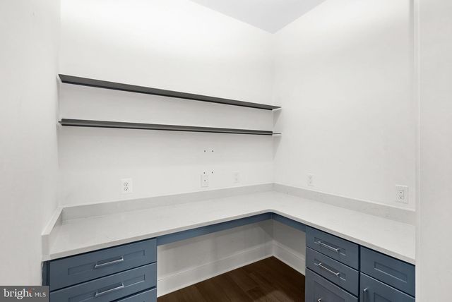 18320 SUGAR SNAP CIR, Leesburg, VA 20176