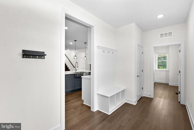 18320 SUGAR SNAP CIR, Leesburg, VA 20176