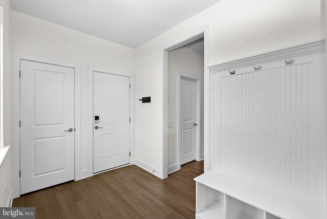 18320 SUGAR SNAP CIR, Leesburg, VA 20176