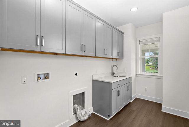 18320 SUGAR SNAP CIR, Leesburg, VA 20176