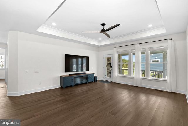 18320 SUGAR SNAP CIR, Leesburg, VA 20176