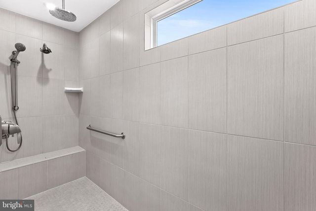 18320 SUGAR SNAP CIR, Leesburg, VA 20176