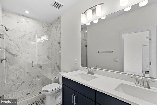 18320 SUGAR SNAP CIR, Leesburg, VA 20176