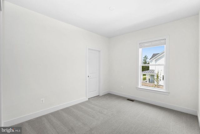 18320 SUGAR SNAP CIR, Leesburg, VA 20176