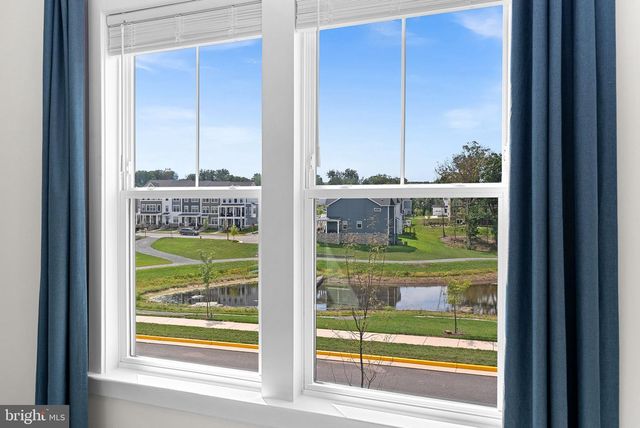 18320 SUGAR SNAP CIR, Leesburg, VA 20176