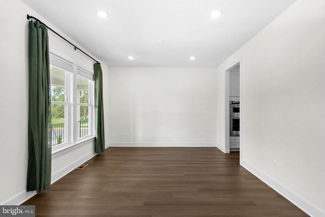 18320 SUGAR SNAP CIR, Leesburg, VA 20176